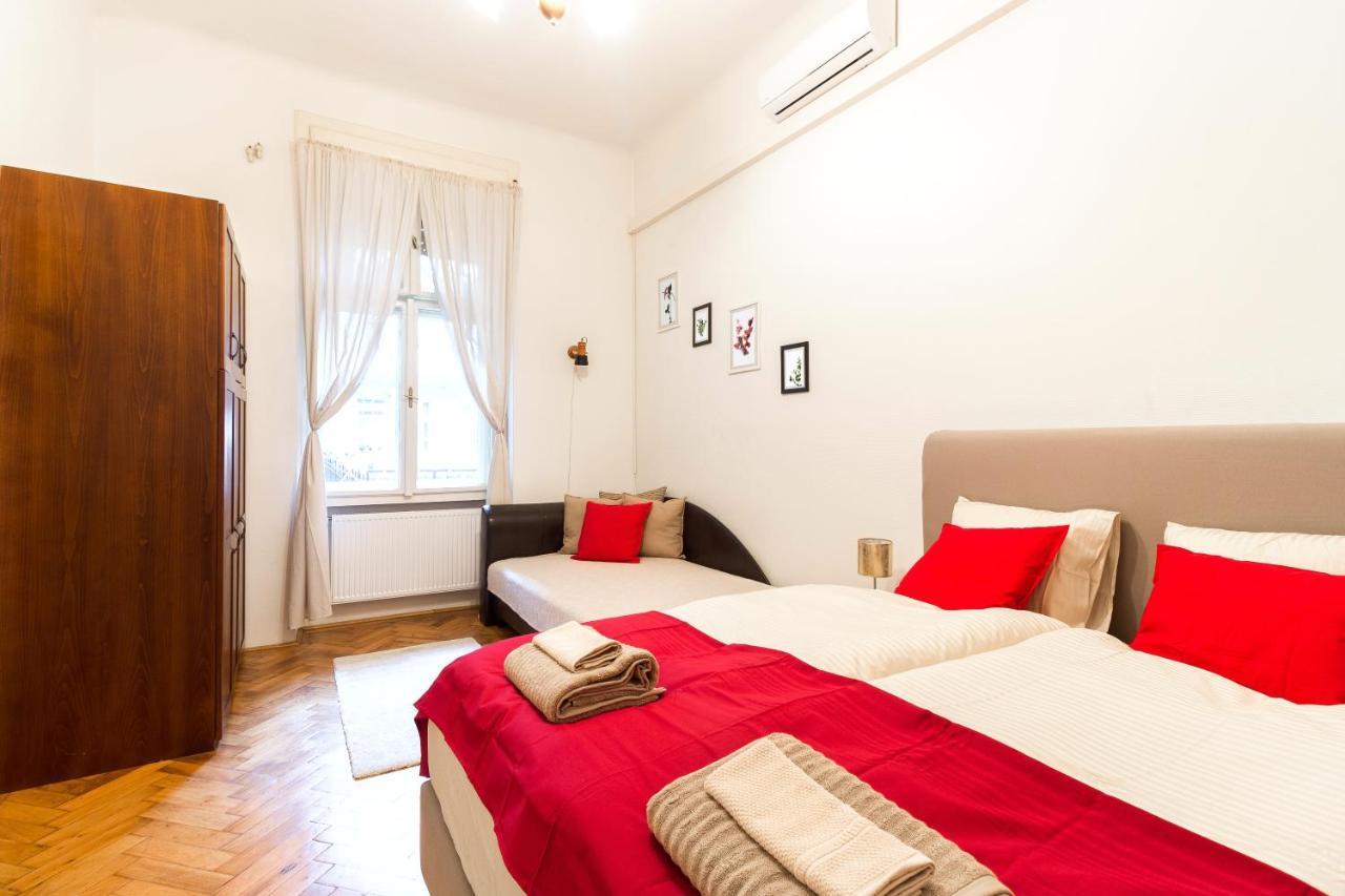 Szasz Buda Vila Apartment next to Buda Castle district Budapest Exterior foto